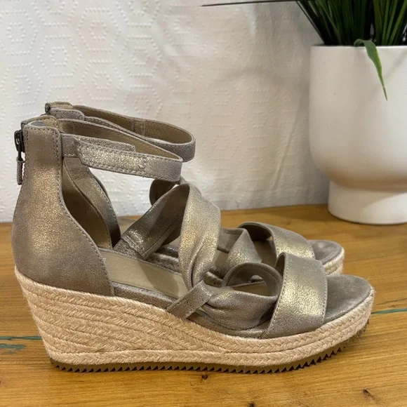 Eileen Fisher Wisp Wedge Sandal Espadrille Platform tan gold Leather Size 7 - Picture 2 of 8